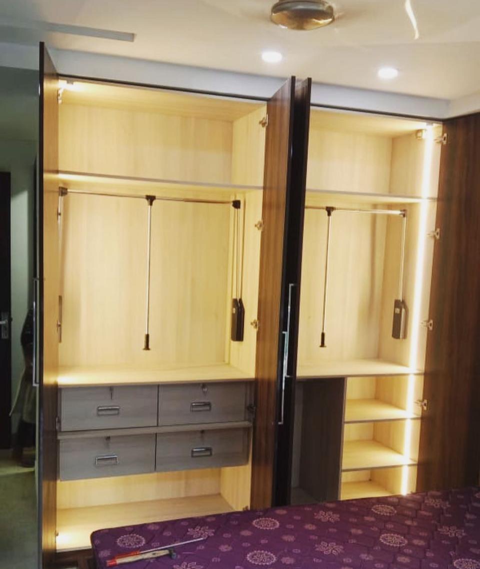 hettich-hafele-salice-wardrobes-dealers-manufactuerers-in-delhi-new-delhi-india-top-brand-in-delhi-india